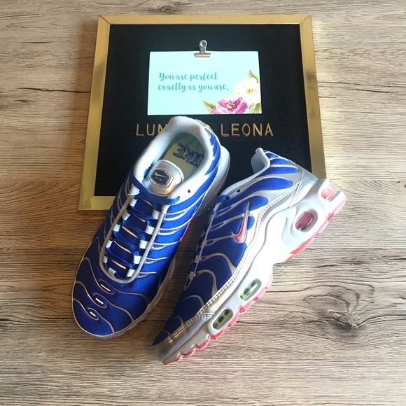 NEW Nike Air Max Plus “Ultraman” Running Shoes, CU4819-400, size 7.5 Women - Picture 4 of 11